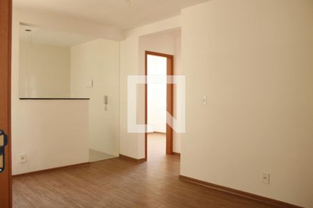 Sala de apartamento para alugar com 2 quartos, 45m² em São Goncalo, Contagem