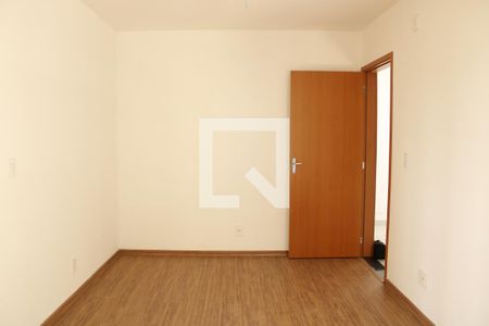 Sala de apartamento para alugar com 2 quartos, 45m² em São Goncalo, Contagem