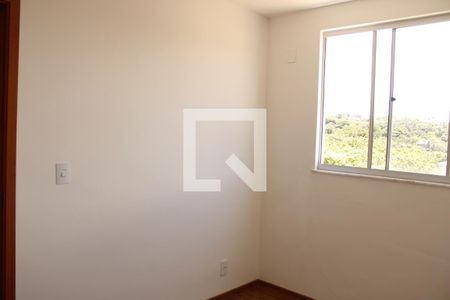 Quarto 2 de apartamento para alugar com 2 quartos, 45m² em São Goncalo, Contagem