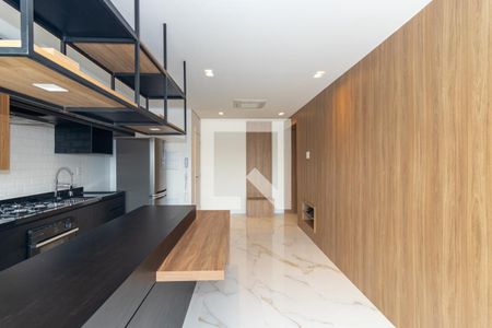 Sala e Cozinha de apartamento para alugar com 2 quartos, 68m² em Indianópolis, São Paulo