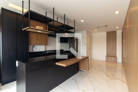 Sala e Cozinha de apartamento para alugar com 2 quartos, 68m² em Indianópolis, São Paulo