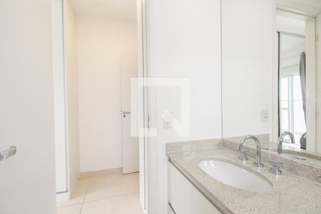 Apartamento para alugar com 82m², 3 quartos e 1 vaga Apartamento para alugar com 82m², 3 quartos e 1 vagaBanheiro da Suíte