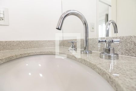 Apartamento para alugar com 82m², 3 quartos e 1 vaga Apartamento para alugar com 82m², 3 quartos e 1 vagaBanheiro da Suíte