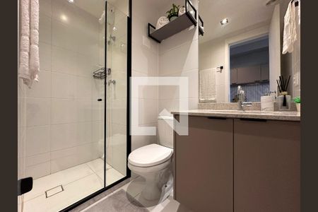 Banheiro de kitnet/studio para alugar com 0 quarto, 23m² em Brooklin Paulista, São Paulo