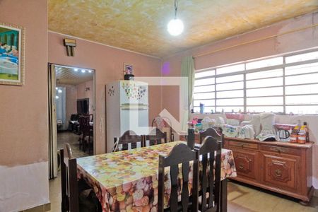 Casa à venda com 14m², 3 quartos e 4 vagasCozinha