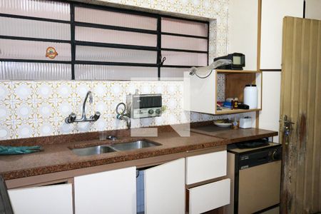 Casa à venda com 350m², 3 quartos e 2 vagasCozinha