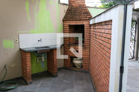 Casa à venda com 350m², 3 quartos e 2 vagasChurrasqueira