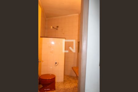 Casa à venda com 350m², 3 quartos e 2 vagasBanheiro da Suíte