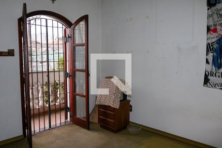 Casa à venda com 350m², 3 quartos e 2 vagasQuarto 2