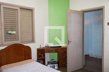 Casa à venda com 350m², 3 quartos e 2 vagasQuarto 1