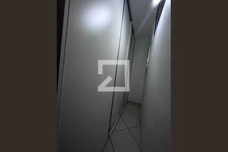 Apartamento à venda com 77m², 2 quartos e 1 vagaQuarto 2