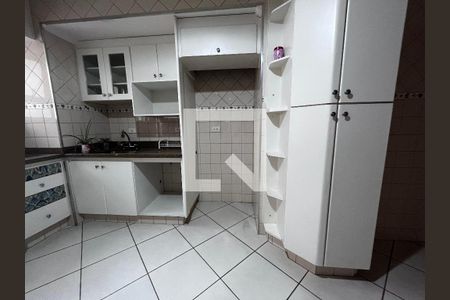 Apartamento à venda com 77m², 2 quartos e 1 vagaCozinha