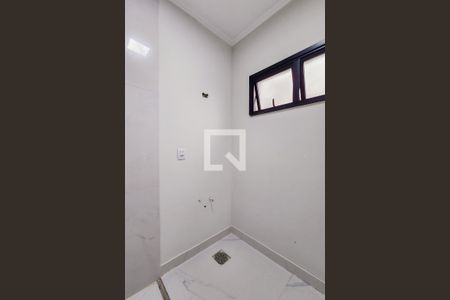 Casa à venda com 220m², 3 quartos e 3 vagasBanheiro Social