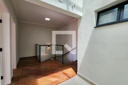 Casa à venda com 220m², 3 quartos e 3 vagasHall dos Dormitórios