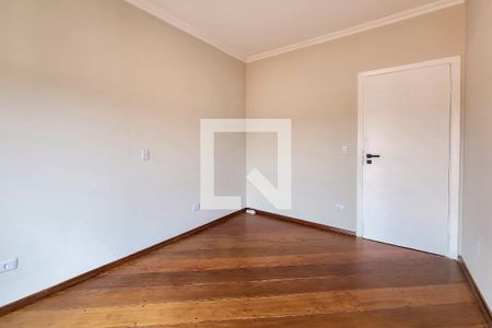 Casa à venda com 220m², 3 quartos e 3 vagasQuarto 2