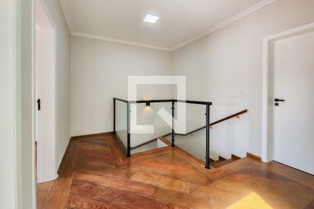 Casa à venda com 220m², 3 quartos e 3 vagasHall dos Dormitórios