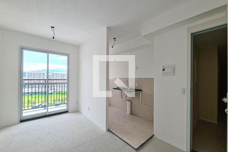 Apartamento à venda com 44m², 2 quartos e 1 vaga Apartamento à venda com 44m², 2 quartos e 1 vagaSala