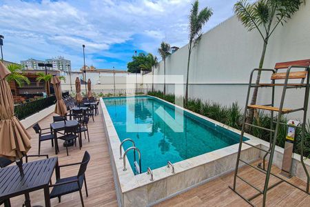 Apartamento à venda com 44m², 2 quartos e 1 vaga Apartamento à venda com 44m², 2 quartos e 1 vagaÁrea comum - Piscina