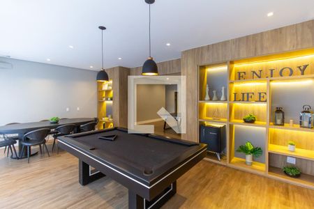 Apartamento à venda com 67m², 2 quartos e 1 vagaÁrea comum