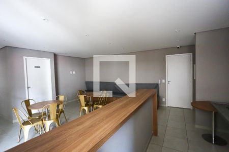 Apartamento para alugar com 42m², 2 quartos e 1 vaga Apartamento para alugar com 42m², 2 quartos e 1 vagaÁrea comum - Salão de festas