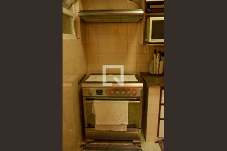 Apartamento à venda com 168m², 4 quartos e 1 vagaCozinha e Área de Serviço