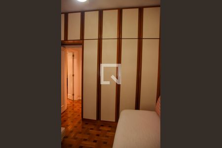 Apartamento à venda com 168m², 4 quartos e 1 vagaQuarto 1