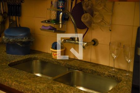 Apartamento à venda com 168m², 4 quartos e 1 vagaCozinha e Área de Serviço