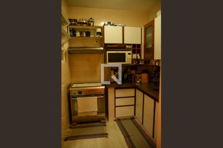 Apartamento à venda com 168m², 4 quartos e 1 vagaCozinha e Área de Serviço