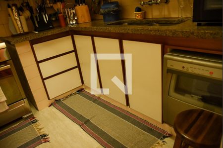 Apartamento à venda com 168m², 4 quartos e 1 vagaCozinha e Área de Serviço