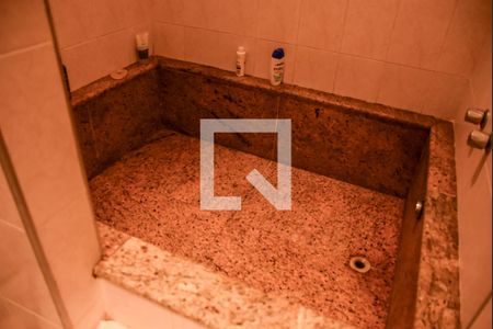 Apartamento à venda com 168m², 4 quartos e 1 vagabanheiro suíte