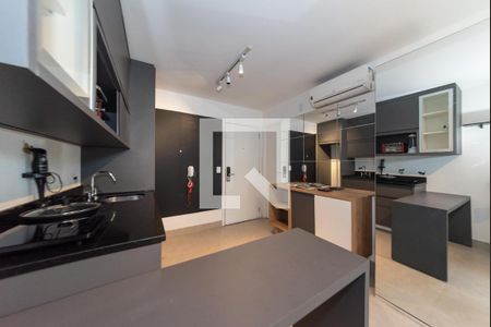 Cozinha de apartamento à venda com 1 quarto, 45m² em Campo Belo, São Paulo