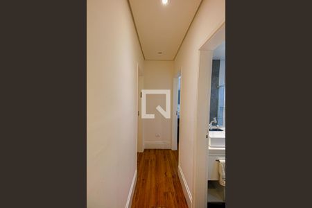 Apartamento à venda com 90m², 2 quartos e 1 vagaCorredor