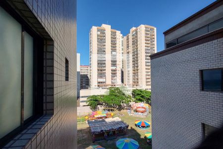 Apartamento para alugar com 50m², 1 quarto e 1 vaga Apartamento para alugar com 50m², 1 quarto e 1 vagaSacada