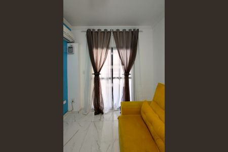 Sala de apartamento para alugar com 1 quarto, 50m² em Aviação, Praia Grande