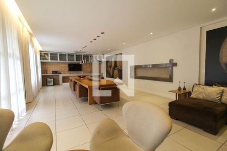 Apartamento para alugar com 110m², 2 quartos e 2 vagasÁrea comum 