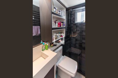 Banheiro de apartamento para alugar com 2 quartos, 50m² em Vila Maria, São Paulo