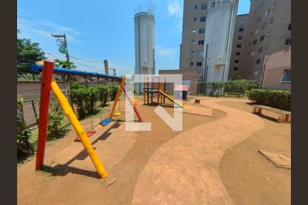 Apartamento à venda com 56m², 2 quartos e sem vagaÁrea comum - Playground