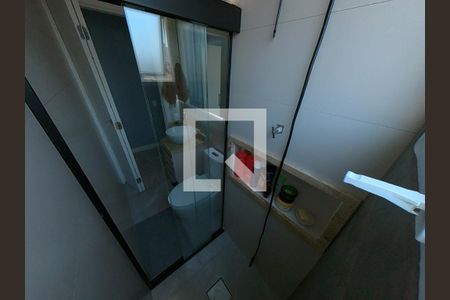 Apartamento à venda com 56m², 2 quartos e sem vagaBanheiro