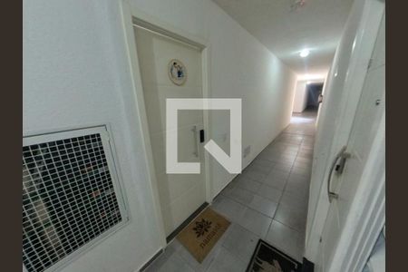 Apartamento à venda com 56m², 2 quartos e sem vagaEntrada Apartamento