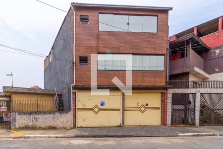 Casa à venda com 222m², 2 quartos e 2 vagasFachada