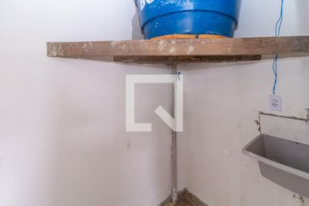 Casa à venda com 222m², 2 quartos e 2 vagasÁrea de Serviço