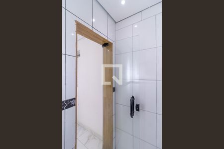 Casa à venda com 222m², 2 quartos e 2 vagasBanheiro 