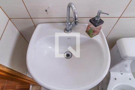 Casa à venda com 222m², 2 quartos e 2 vagasBanheiro 