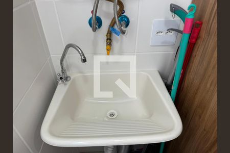 Apartamento para alugar com 48m², 2 quartos e 1 vaga Apartamento para alugar com 48m², 2 quartos e 1 vagaCozinha e Área de Serviço