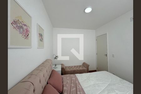 Quarto 1 de apartamento para alugar com 2 quartos, 48m² em Vargem Pequena, Rio de Janeiro