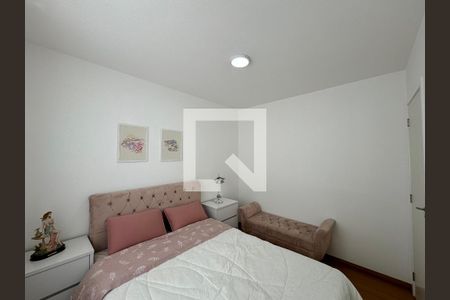 Quarto 1 de apartamento para alugar com 2 quartos, 48m² em Vargem Pequena, Rio de Janeiro