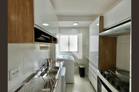 Apartamento para alugar com 48m², 2 quartos e 1 vaga Apartamento para alugar com 48m², 2 quartos e 1 vagaCozinha e Área de Serviço