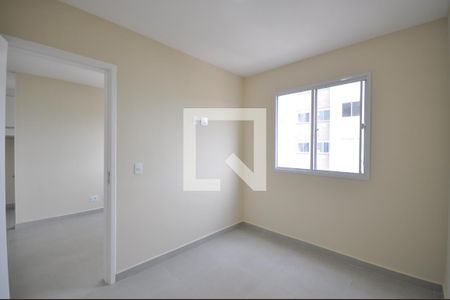 Quarto 1 de apartamento para alugar com 2 quartos, 35m² em Parque Vitoria, São Paulo