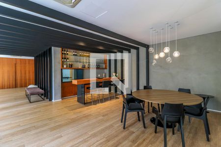 Apartamento para alugar com 33m², 1 quarto e 1 vaga Apartamento para alugar com 33m², 1 quarto e 1 vagaÁrea comum - Salão de festas
