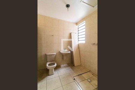 Casa à venda com 293m², 3 quartos e 2 vagasBanheiro Social 